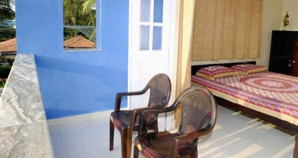 Veeniola Holiday Home Кавелосим Екстериор снимка